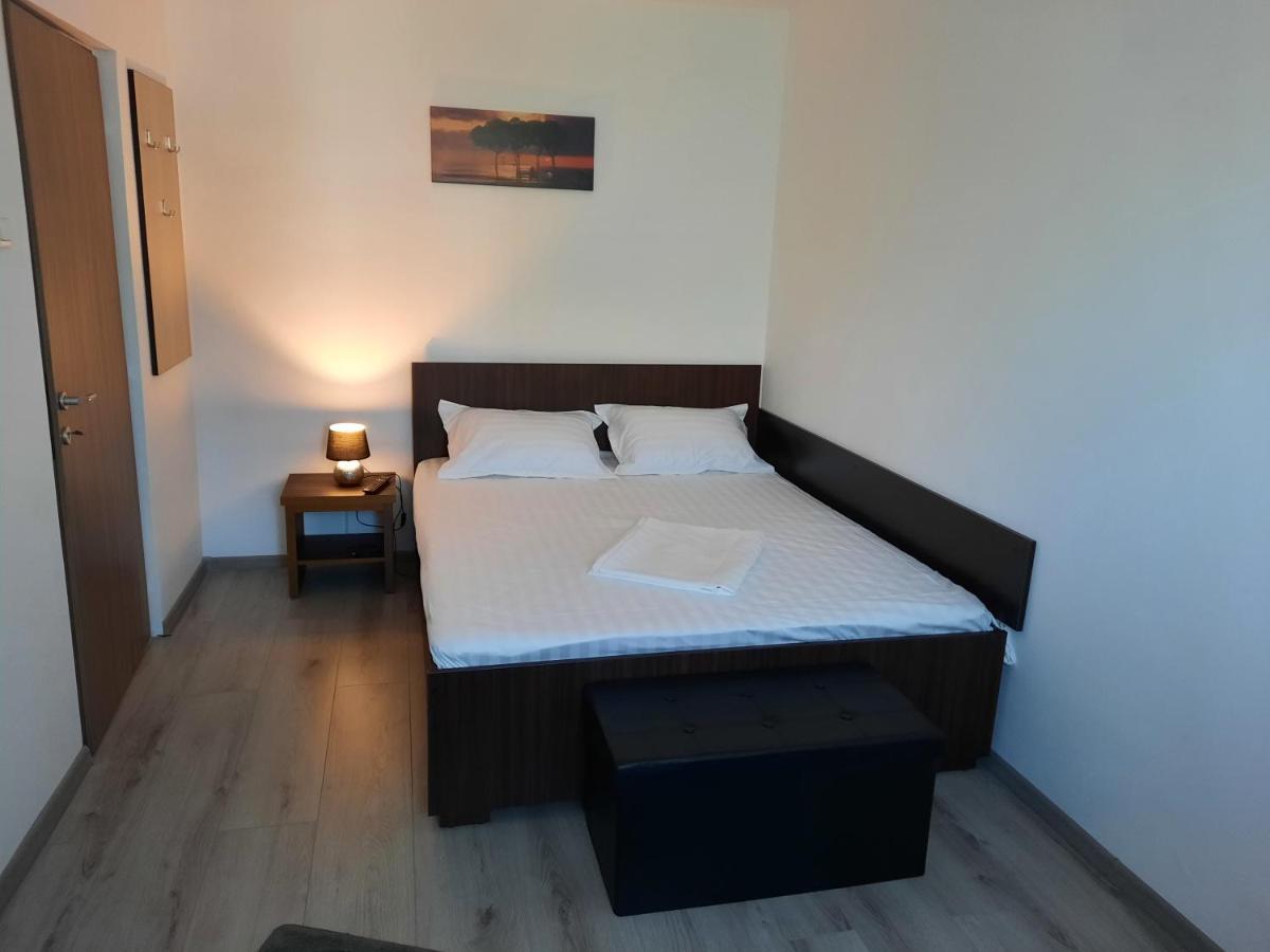 Apartament Denis Eforie Nord Lägenhet Exteriör bild